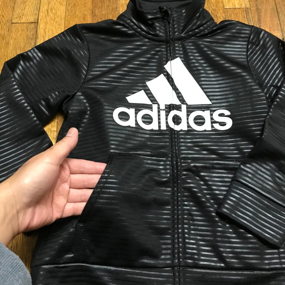2 NWT adidas Boys Active Set - Size 5 - Picture 3 of 10